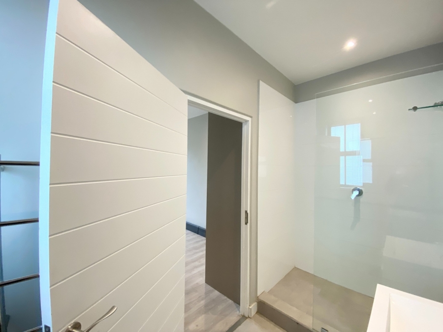 1 Bedroom Property for Sale in Paardevlei Western Cape